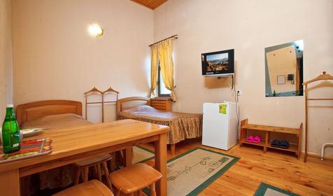 Трехместный стандарт. Ресторанно-гостиничный комплекс Старый замок, г. Горячий Ключ