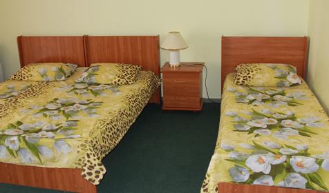 Трехместный с балконом. Гостевой дом Семейный, г. Геленджик, мкр. Голубая бухта