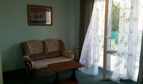 Полулюкс. Гостевой дом Семейный, г. Геленджик, мкр. Голубая бухта