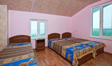 Трехместный эконом. Частный дом Тимур, г. Туапсе