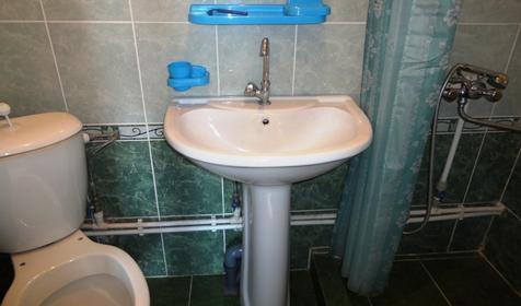 Двухместный люкс. Гостевой дом "У Ларисы", п. Лоо