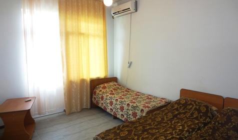 Трехместный люкс. Гостевой дом "У Ларисы", п. Лоо