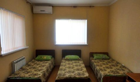 Трехместный. Гостевой дом Анфиса, г. Геленджик, с. Кабардинка