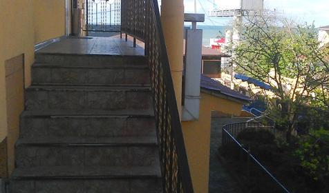 Частная гостиница в пер. Ключевой, г. Адлер