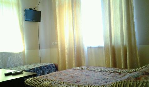 Трехместный люкс. Гостевой дом "У Ларисы", п. Лоо