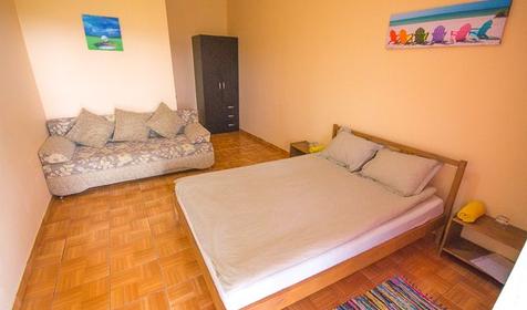 Четырехместный стандарт. Гостевой дом Баунти, п. Архипо-Осиповка