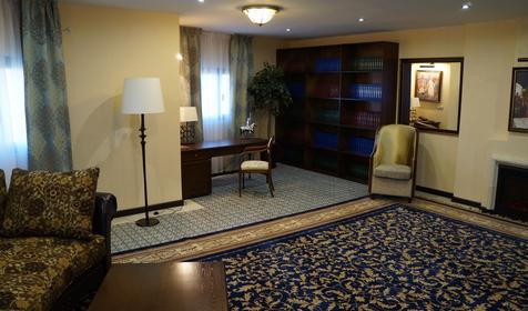 Люкс короля. Гостиничный комплекс Богатырь, г. Сочи. Адлерский район