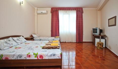 Трехместный стандарт. Гостиница Кубань, пос. Новомихайловский