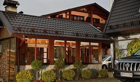 Главный корпус. Гостевой дом Усадьба Парфенова, пос. Каменномостский