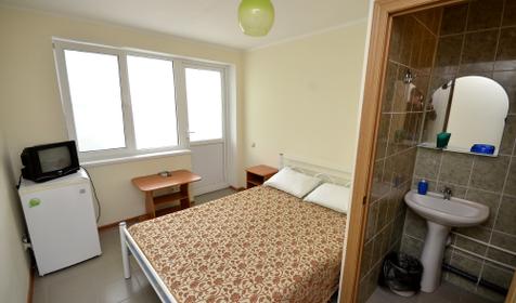 Двухместный с одной кроватью. Гостевой дом Баден-Баден, г. Геленджик, пос. Дивноморское