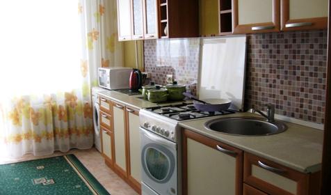 Двухкомнатная квартира по ул. Октябрьская, г. Ейск