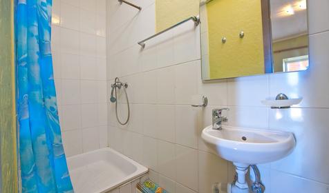 Трехместный номер. Гостевой дом Купрея, Туапсинский район, п. Новомихайловский