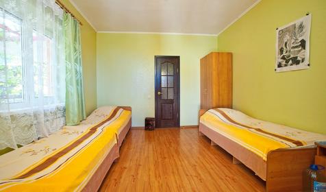 Трехместный номер. Гостевой дом Купрея, Туапсинский район, п. Новомихайловский