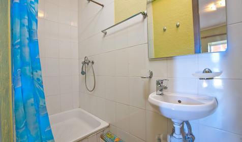 Четырехместный номер. Гостевой дом Купрея, Туапсинский район, п. Новомихайловский