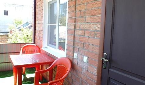 Однокомнатный повышенной комфортности №2. Гостевой комплекс Алмаз, г. Ейск