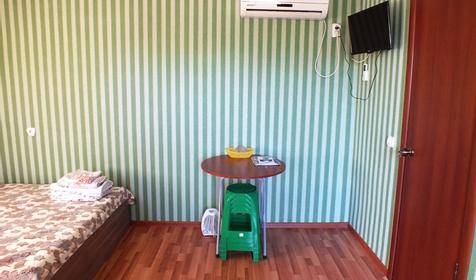 Однокомнатный повышенной комфортности №3. Гостевой комплекс Алмаз, г. Ейск