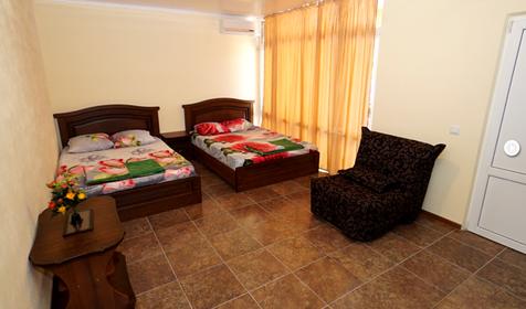 Трехместный. Гостевой дом Луиза, г. Сочи, Лазаревский район, п. Лоо