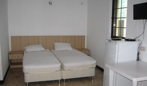 Четырехместный домик. База отдыха Ручеек, пос. Джубга