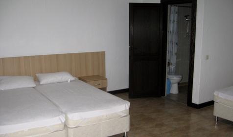 Четырехместный домик. База отдыха Ручеек, пос. Джубга