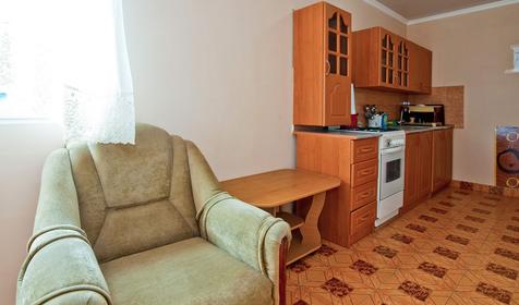 Трехместный номер с удобствами. Гостевой дом Лика-Ника, г. Сочи, Лазаревский район, п. Лоо