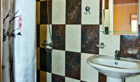 Четырехместный люкс. Гостевой дом Луиза, г. Сочи, Лазаревский район, п. Лоо