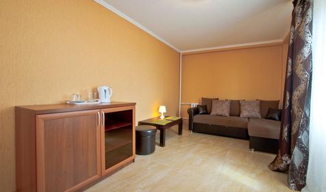 Двухкомнатный ПК с видом на море и балконом. Гостиница Александрия, г. Сочи, п. Лазаревское