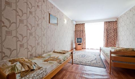 Трехместный номер. Коттедж Свирская прохлада, г. Сочи, п. Лазаревское