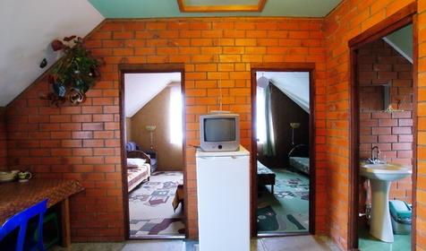 Эконом с удобствами на этаже (№4,5). Гостевой дом Киви, г. Сочи, п. Лазаревское