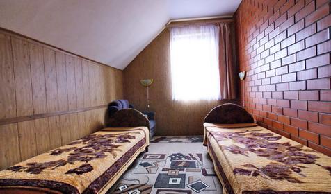 Эконом с удобствами на этаже (№4,5). Гостевой дом Киви, г. Сочи, п. Лазаревское