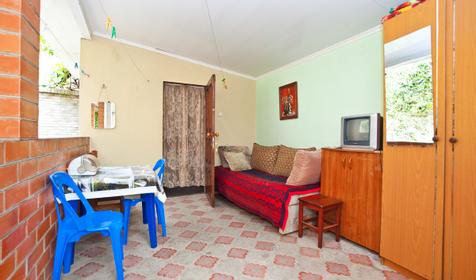 Эконом с верандой. Гостевой дом Киви, г. Сочи, п. Лазаревское