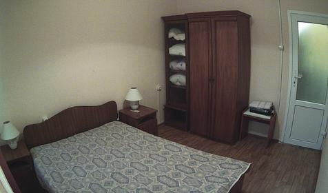 Двухкомнатный люкс. База отдыха Горизонт, г. Новороссийск, Широкая балка