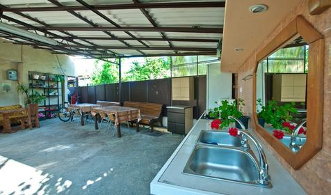 Гостевой дом На Попова, 1, г. Сочи, с/х Россия