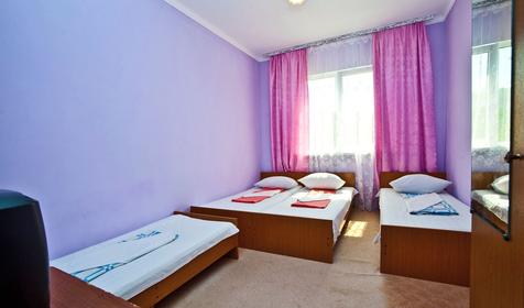 Четырехместный номер. Гостевой дом Лаура, г. Сочи, п. Якорная Щель