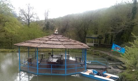 Коттедж "Монастырская изба", Адлерский район, п. Монастырь