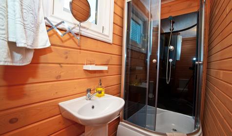 Однокомнатный номер. Гостевой дом Старый сад, п. Криница