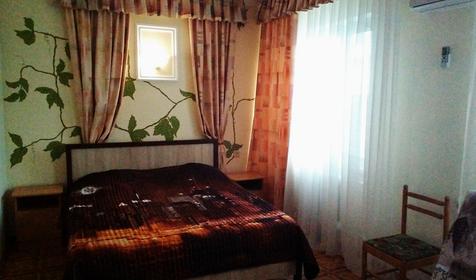 Полулюкс. Гостевой дом Голубая бухта, г. Геленджик.