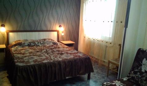 Полулюкс. Гостевой дом Голубая бухта, г. Геленджик.