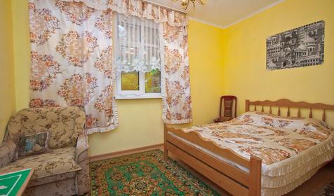 Трехместный номер. Частный дом Галина, г. Геленджик, с. Дивноморское