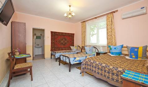 Четырехместный номер. Частный дом Галина, г. Геленджик, с. Дивноморское