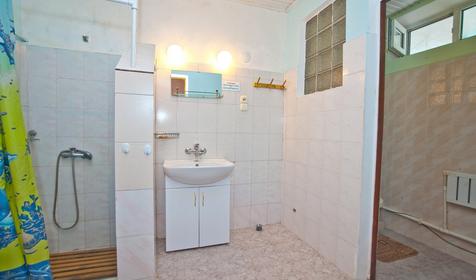 Четырехместный номер. Частный дом Галина, г. Геленджик, с. Дивноморское