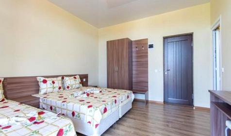 Трехместный. Гостевой дом Анфиса, г. Геленджик, с. Кабардинка