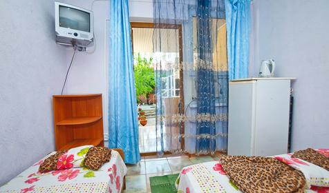 Эконом трехместный. Гостевой дом Владислав, п. Архипо-Осиповка