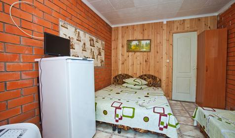 Эконом трехместный. Гостевой дом "Алиев". г. Геленджик, пос. Архипо-Осиповка