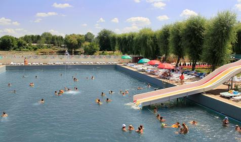 Открытый бассейн. Санаторий Лаба, г. Лабинск