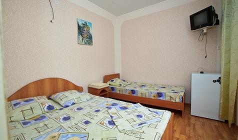 Трехместный стандарт. Частная гостиница Атлант, г. Геленджик, с. Кабардинка