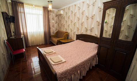 Четырехместный люкс на 3 этаже. Мини-гостиница Дольче Вита, Туапсинский район, п. Небуг