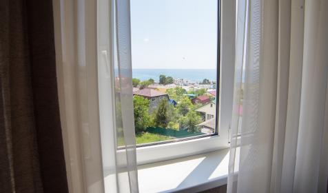 Четырехместный люкс на 3 этаже. Мини-гостиница Дольче Вита, Туапсинский район, п. Небуг