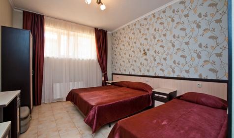 Трехместный стандарт. Отель Атлас. г. Анапа. Витязево