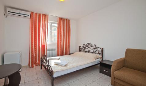 Двухместный номер стандарт с общим балконом. Гостевой дом Любомир, г. Анапа, п. Витязево