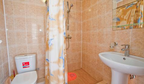 Двухместный номер стандарт с общим балконом. Гостевой дом Любомир, г. Анапа, п. Витязево